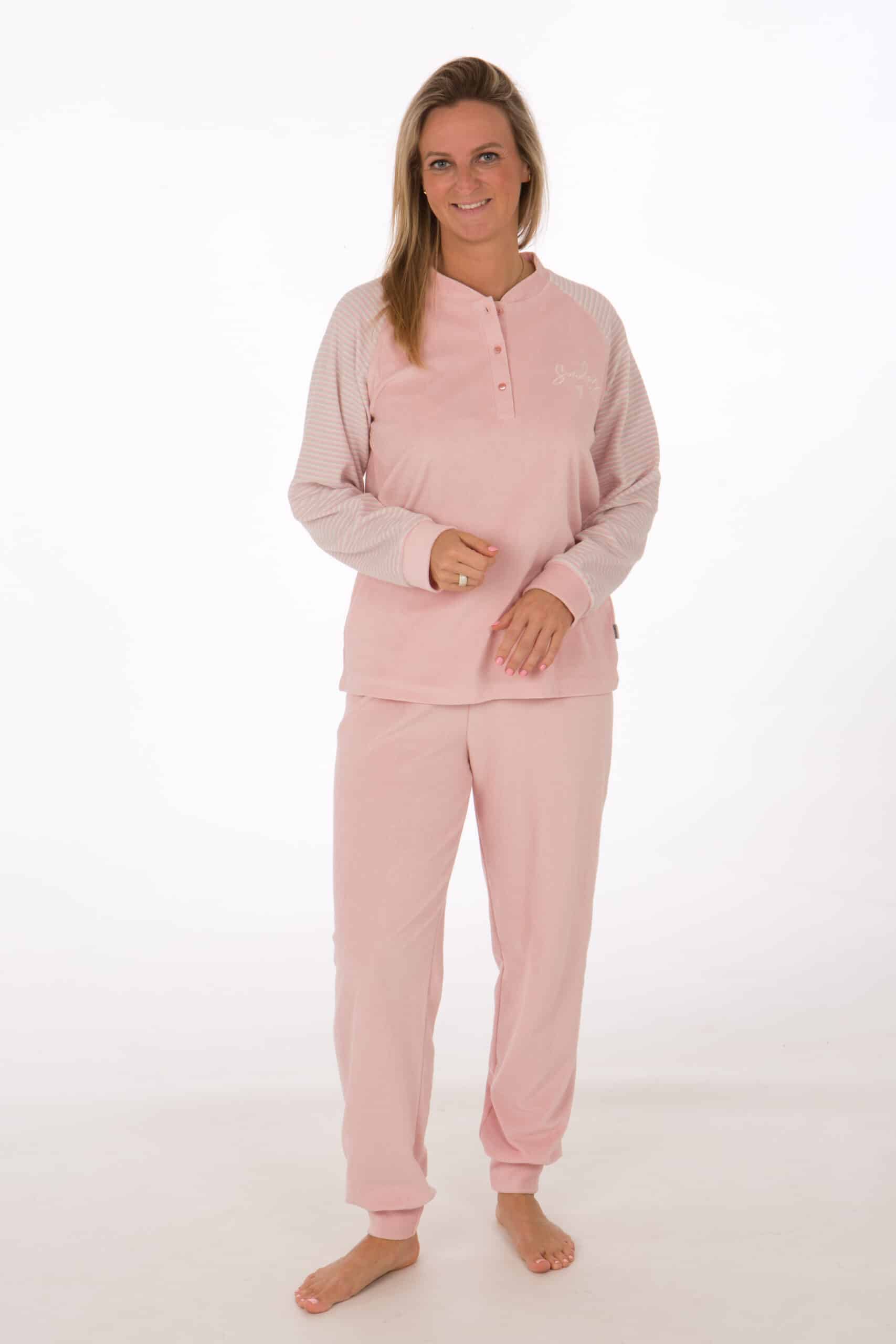 252-P370-103 A SELENA A